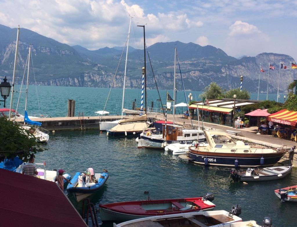 Appartement Da Beppino - Castelletto Harbour Extérieur photo